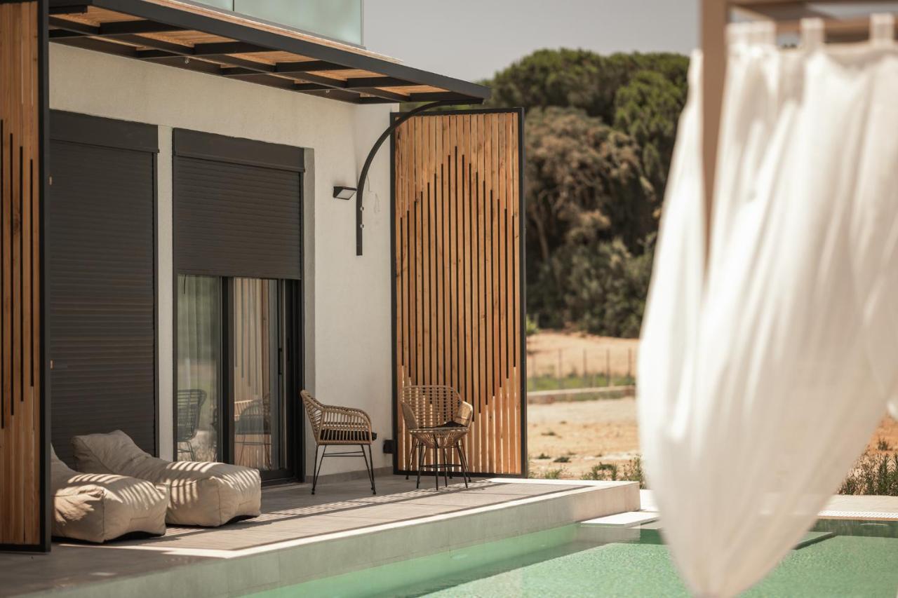 Salt Boutique Hotel Palouki Екстериор снимка
