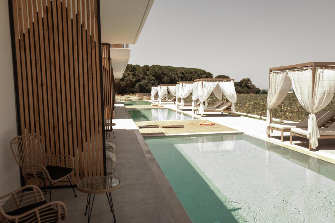 Salt Boutique Hotel Palouki Екстериор снимка