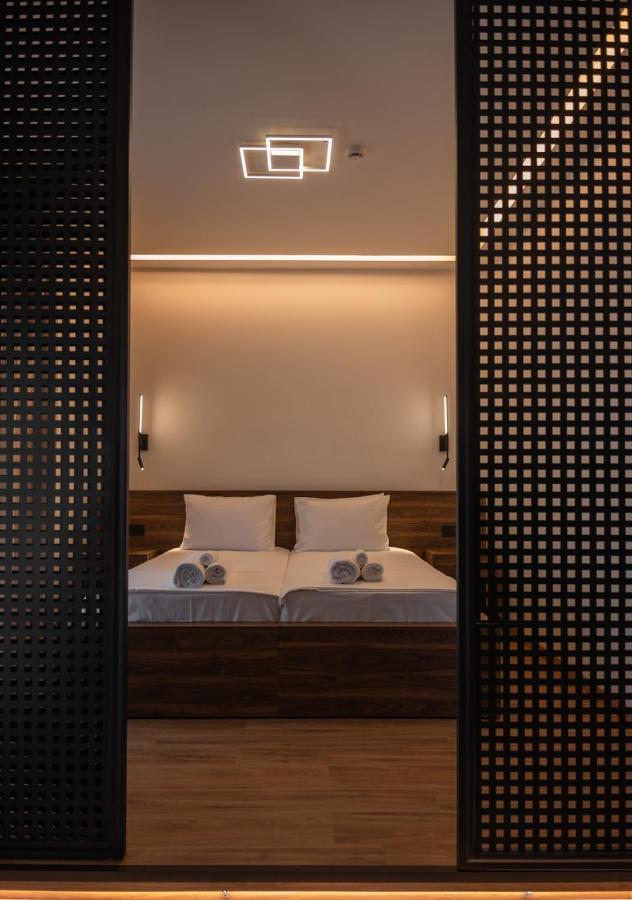 Salt Boutique Hotel Palouki Екстериор снимка