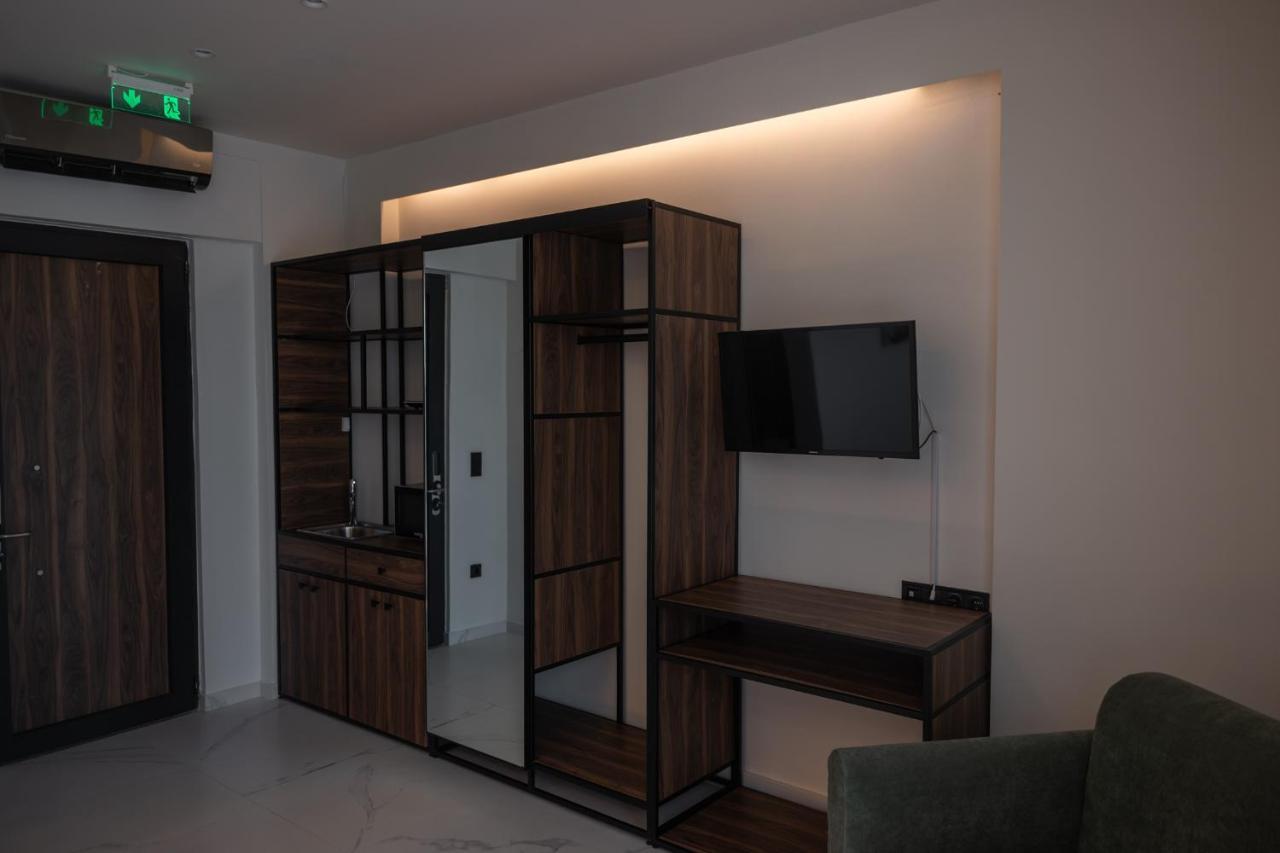 Salt Boutique Hotel Palouki Екстериор снимка